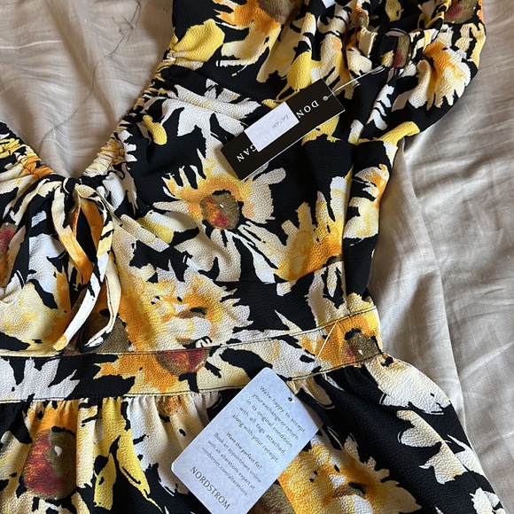 Donna Morgan dress size 4 with tags. IT HAS POCKETS - Picture 4 of 10